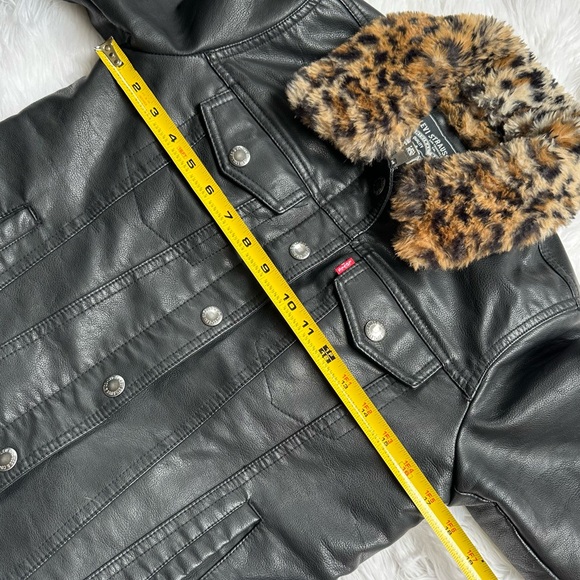 [ Levi’s ] Women’s Leopard Print Fur Lined Leather Jacket - Picture 9 of 16